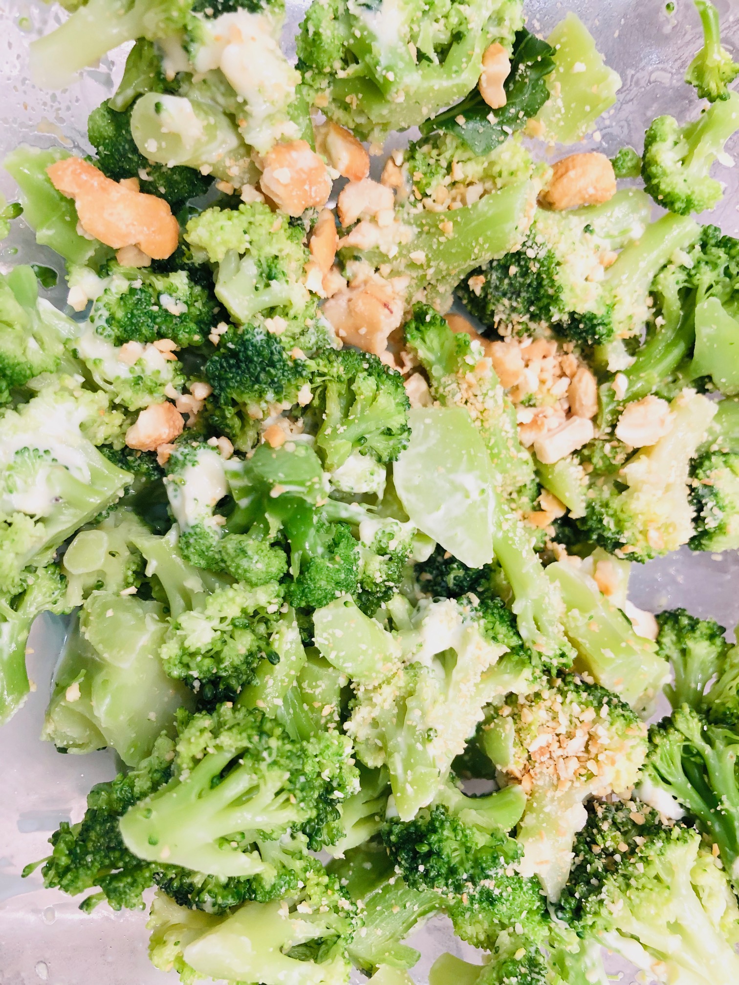 Broccoli Salad with Cashews